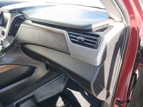 Used 2020 GMC Yukon XL Denali image 42