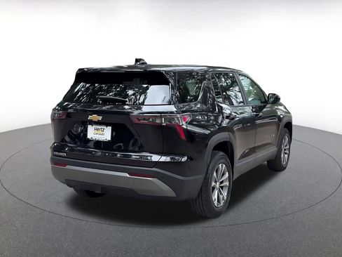 Used 2025 Chevrolet Equinox LT FWD image 16