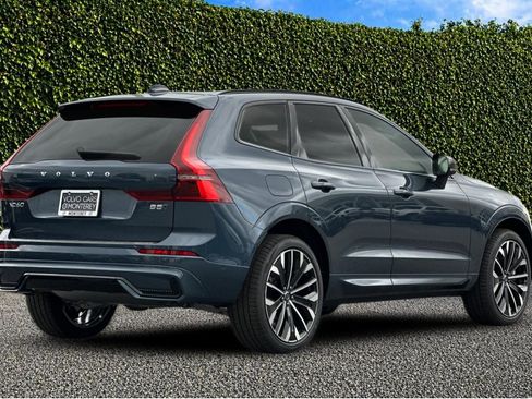 New 2026 Volvo XC60 B5 Ultra w/ Protection Package Premier AWD/4WD image 6