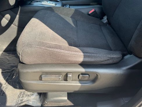 Used 2022 Honda Pilot Sport image 19