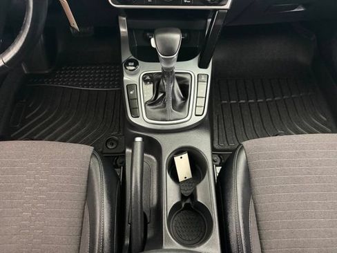 Used 2021 Kia Seltos S AWD/4WD image 23