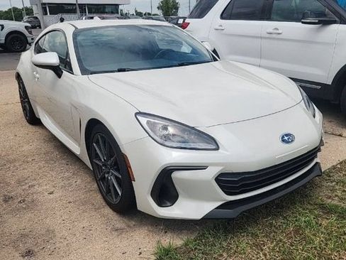 Used 2023 Subaru BRZ Limited RWD image 4
