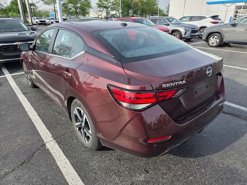 Used 2024 Nissan Sentra SV image 6