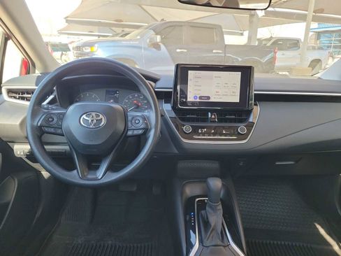 Used 2024 Toyota Corolla LE w/ LE Convenience Package image 10