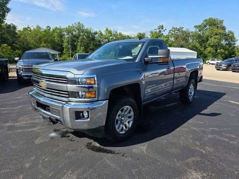 Used 2016 Chevrolet Silverado 2500 LT w/ LT Convenience Package AWD/4WD image 3