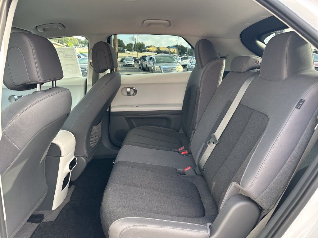 Used 2024 Hyundai Ioniq 5 SEL RWD image 21