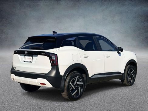 New 2026 Nissan Kicks SV image 2