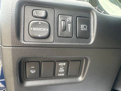 Used 2021 Toyota 4Runner SR5 Premium w/ Moonroof Package AWD/4WD image 14