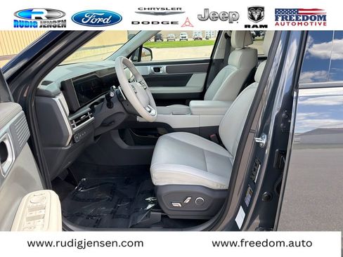 Used 2026 Hyundai Santa Fe SEL AWD/4WD image 9