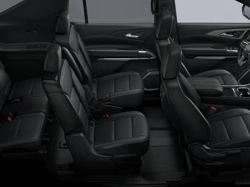 New 2027 Chevrolet Traverse LT w/ Driver Confidence Package FWD image 31