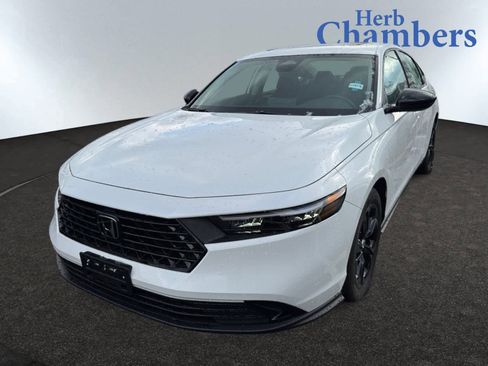 New 2025 Honda Accord SE image 10