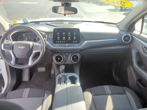 Used 2023 Chevrolet Blazer LT image 29