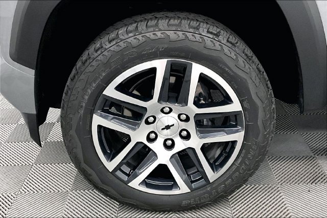Used 2024 Chevrolet Colorado Z71 w/ Z71 Convenience Package 2 AWD/4WD image 10