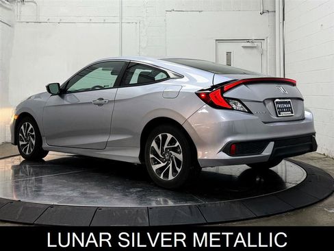 Used 2019 Honda Civic LX image 6