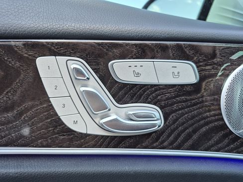 Used 2020 Mercedes-Benz E 350 4MATIC Sedan image 15