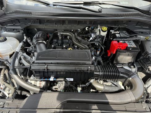 Used 2025 Ford Escape ST-Line image 32