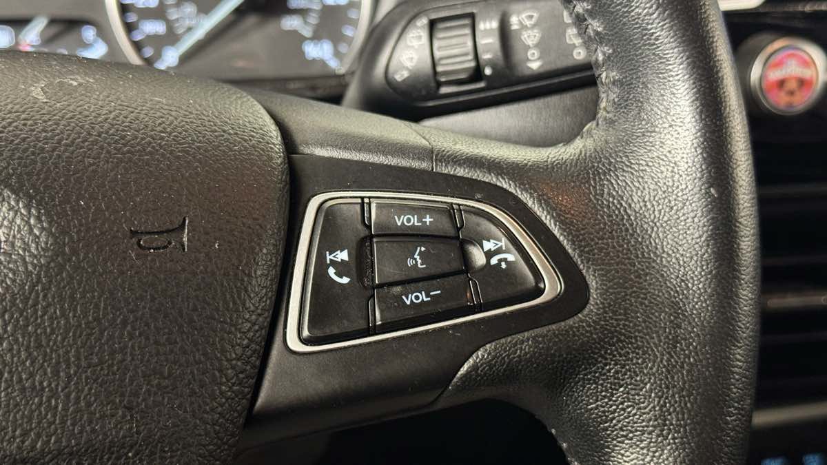 Used 2021 Ford EcoSport Titanium AWD/4WD image 17