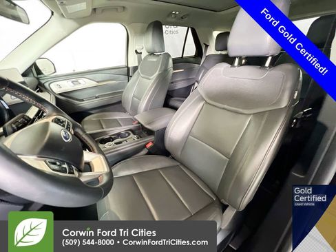 Certified 2025 Ford Explorer Active w/ Active Comfort Package image 27