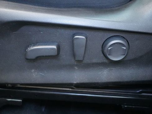 Used 2023 Subaru Forester Premium image 16