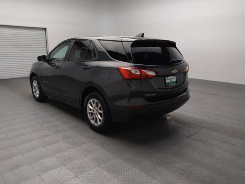 Used 2020 Chevrolet Equinox LS w/ LPO, Cargo Package FWD image 5
