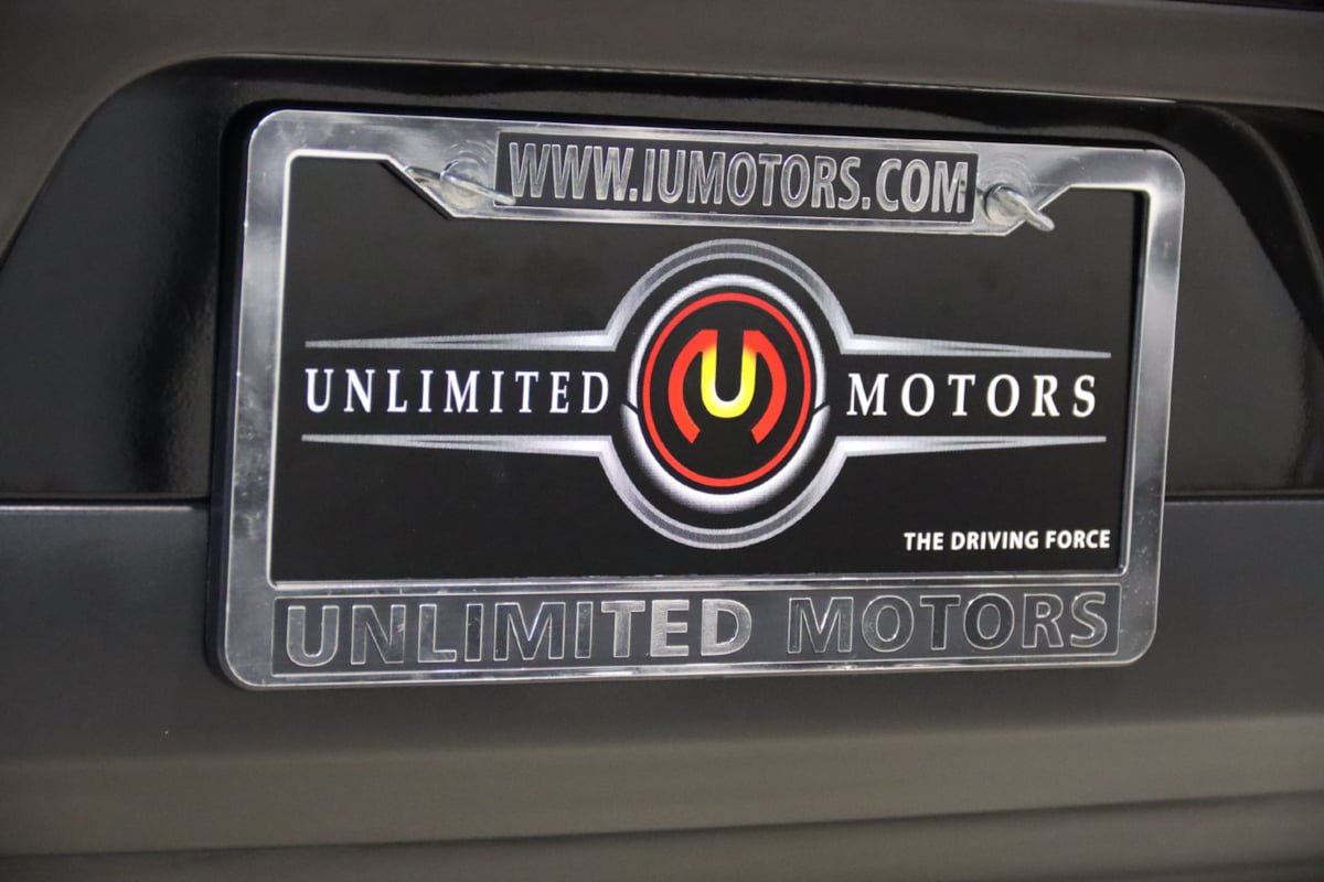 Used 2023 Dodge Challenger R/T Scat Pack RWD image 4