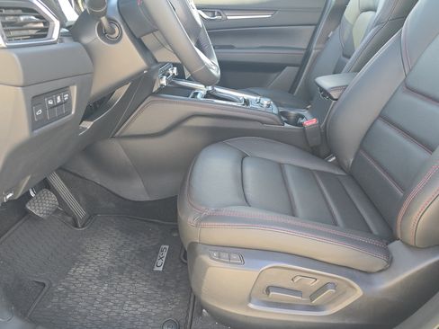 New 2025 MAZDA CX-5 Carbon Edition image 8