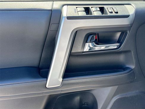 Used 2024 Toyota 4Runner SR5 Premium image 21