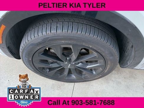 Used 2022 Kia Sorento SX image 5