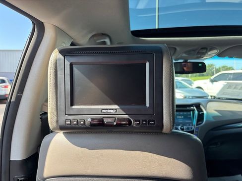 Used 2015 Hyundai Santa Fe Limited w/ Option Group 04 FWD image 14