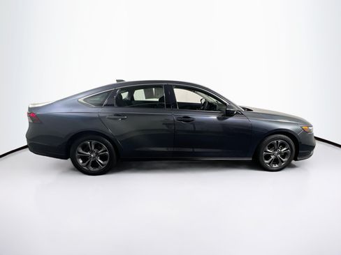 Used 2023 Honda Accord EX image 4
