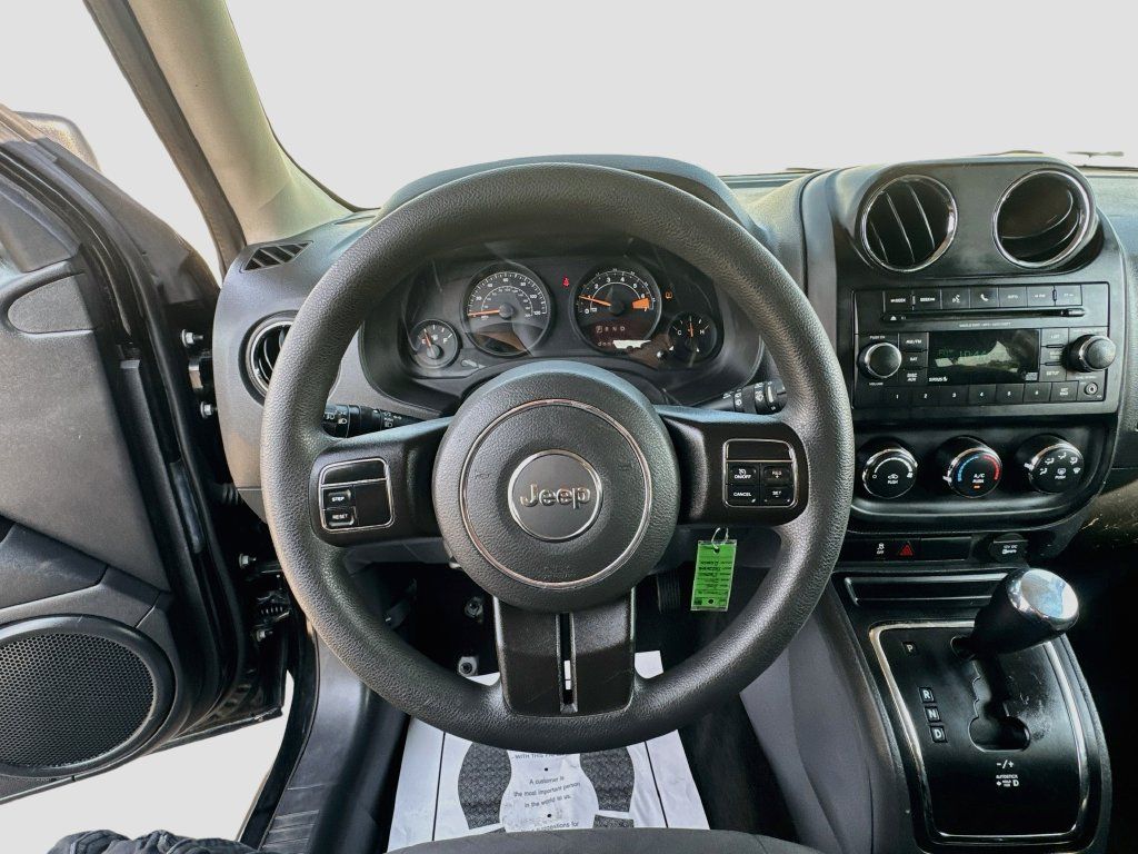 Used 2015 Jeep Patriot Sport w/ Power Value Group FWD image 10