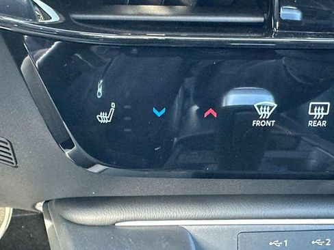 New 2026 Nissan Sentra SR w/ SR Premium Package image 14