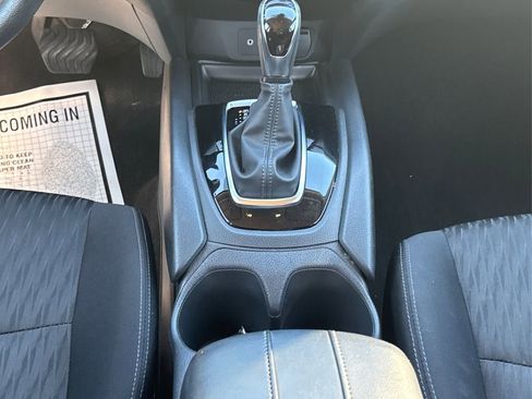 Used 2019 Nissan Rogue SV image 21