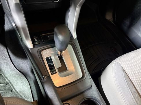 Used 2014 Subaru Forester 2.5i Premium w/ Popular Package #1 AWD/4WD image 17