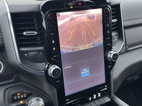 Used 2025 RAM 1500 Laramie image 29