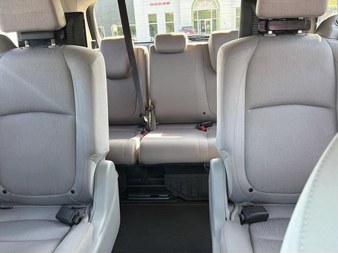 Used 2019 Honda Odyssey LX image 16