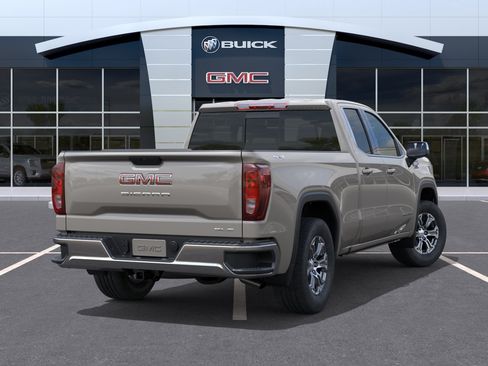 New 2026 GMC Sierra 1500 SLE w/ Preferred Package AWD/4WD image 4