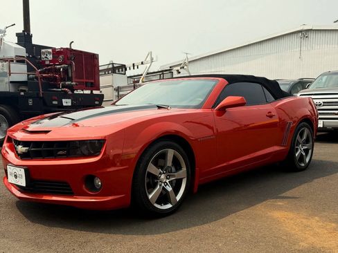 Used 2011 Chevrolet Camaro SS w/ RS Package RWD image 5