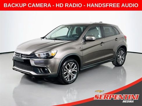 Used 2018 Mitsubishi Outlander Sport ES image 1