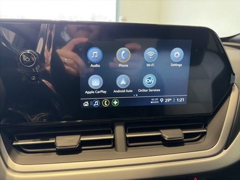 New 2026 Chevrolet Trax RS w/ Driver Confidence Package image 17