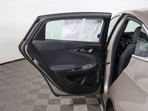 Used 2024 Chevrolet Malibu LT image 18