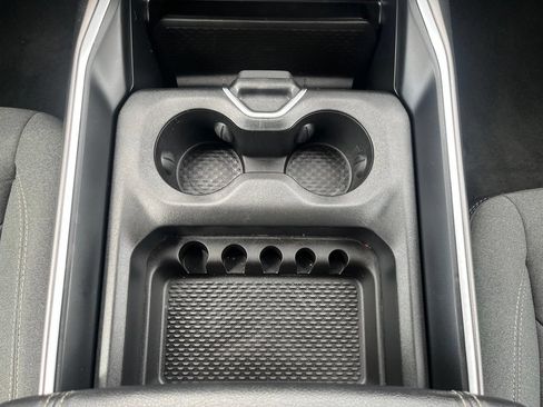 Used 2023 RAM 1500 Big Horn AWD/4WD image 14