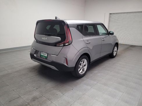 Used 2025 Kia Soul S image 9