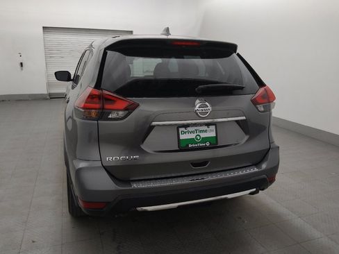 Used 2020 Nissan Rogue S FWD image 6