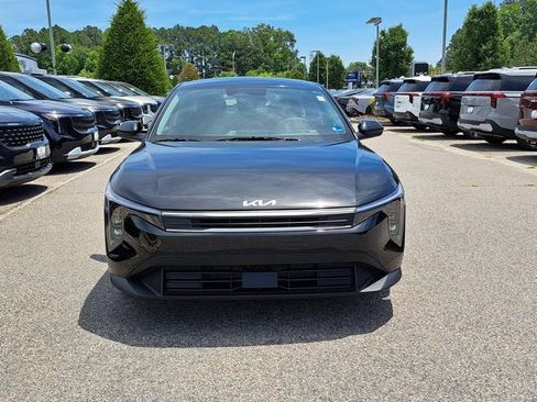 Used 2025 Kia K4 FWD image 3