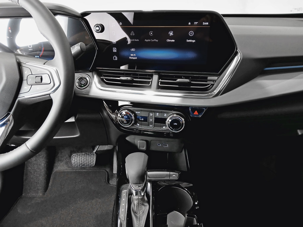 Used 2026 Chevrolet Trax LT w/ Driver Confidence Package FWD image 17