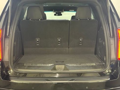 Used 2023 Chevrolet Tahoe RST w/ Luxury Package RWD image 31