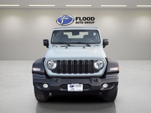 Used 2024 Jeep Wrangler Sport AWD/4WD image 2