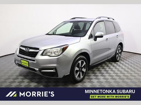 Used 2017 Subaru Forester 2.5i Premium w/ Popular Package #2A AWD/4WD image 1