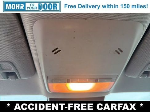 Used 2020 Chevrolet Trax LT w/ LT Convenience Package image 27